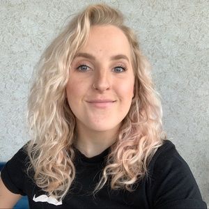 Meet your Posher, Carly